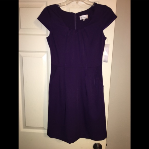 Olivia Matthews Dresses & Skirts - Purple Olivia Matthews dress